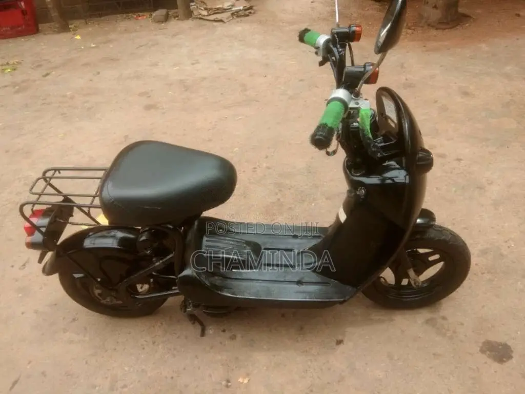 Suzuki 48 Cc 2022 Motorbike (Used)