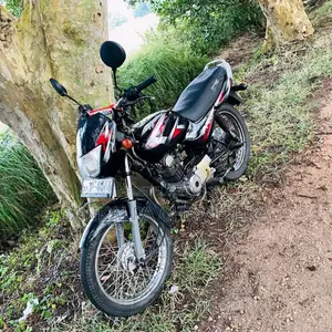 Bajaj CT-100 2004 Motorbike (Used)