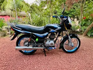 Bajaj CT-100 2016 Motorbike (Used)