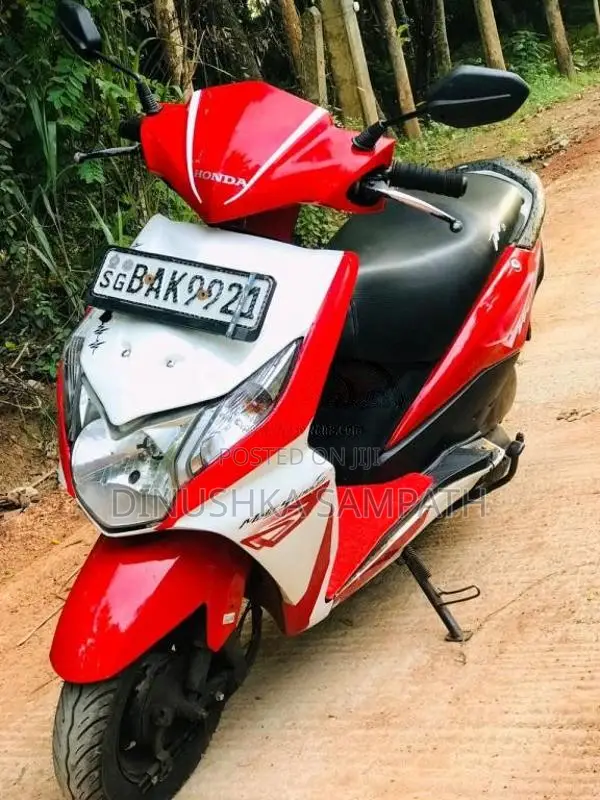 Honda Dio 2013 Motorbike (Used)