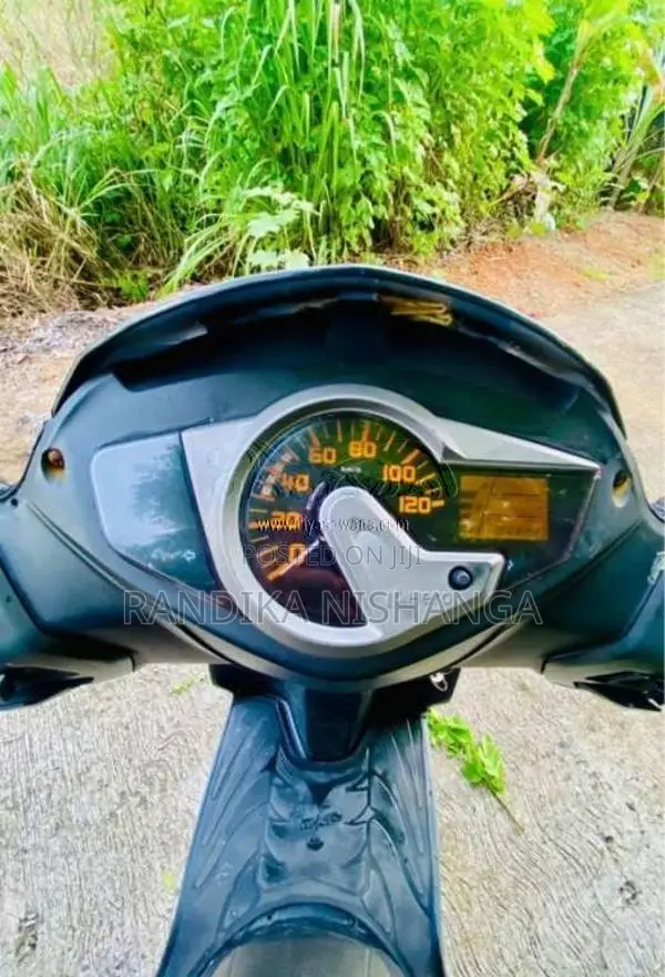Hero Dash 2017 Motorbike (Used)