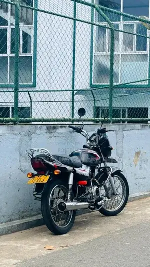 Bajaj CT-100 2006 Motorbike (Used)