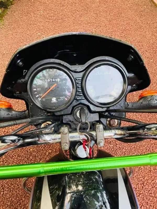 Bajaj CT-100 2016 Motorbike (Used)