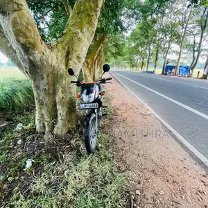 Bajaj CT-100 2004 Motorbike (Used)