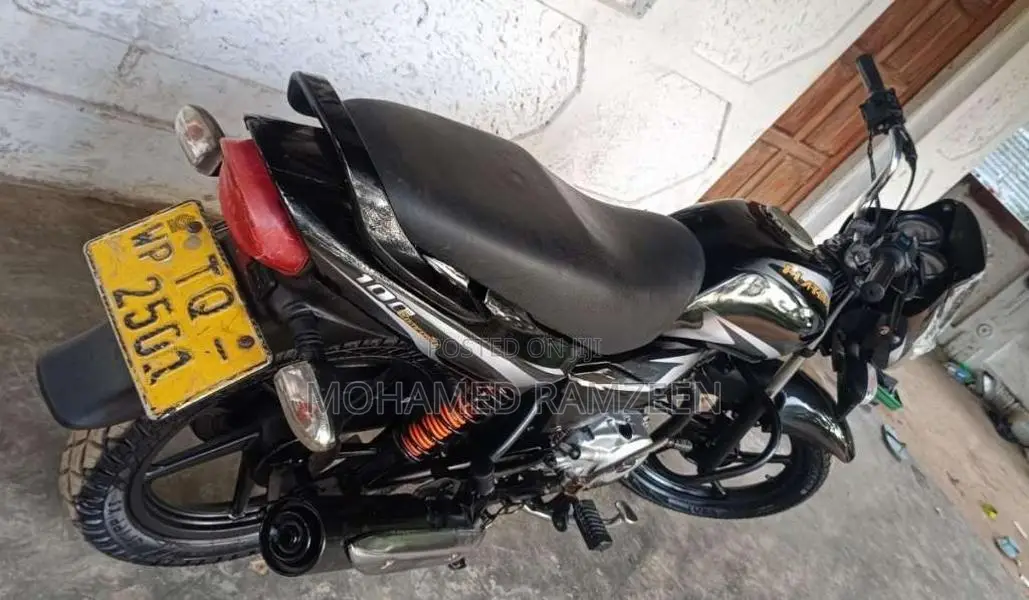 Bajaj Platina 2009 Motorbike (Used)