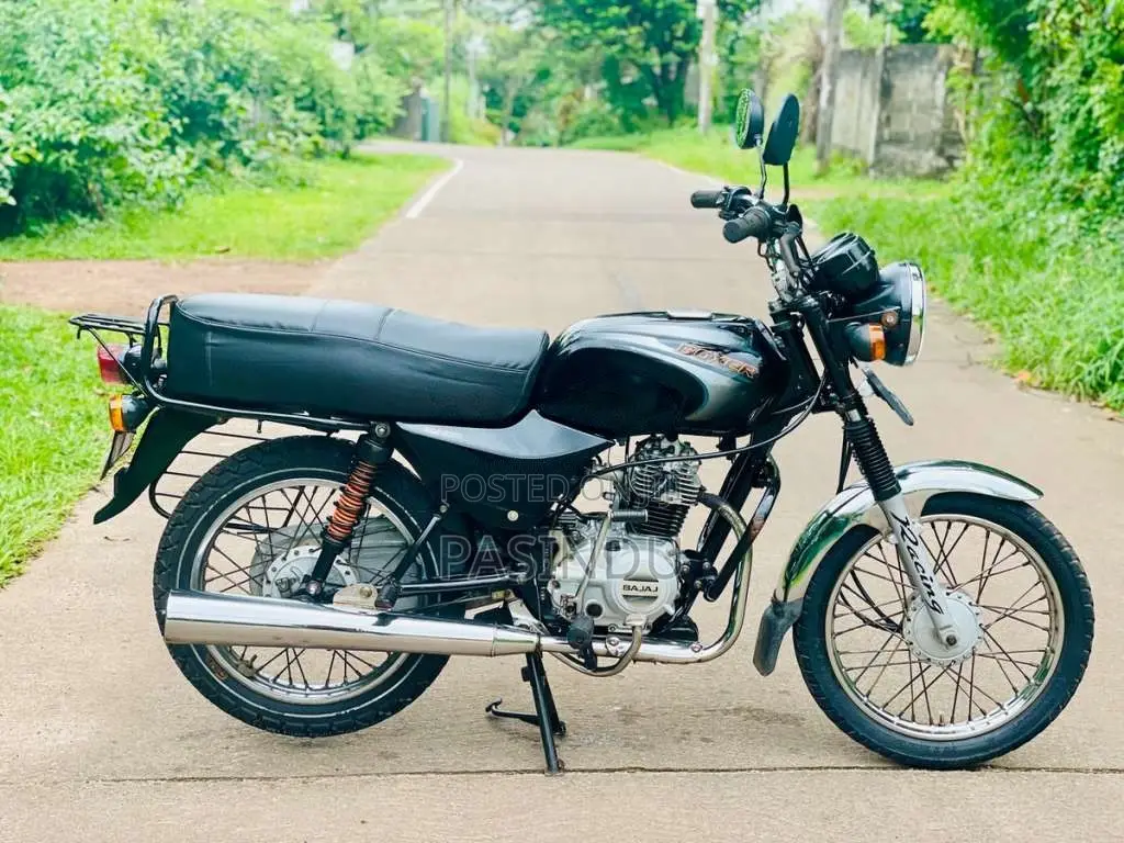 Bajaj Boxer 2018 Motorbike (Used)