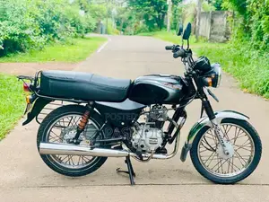 Bajaj Boxer 2018 Motorbike (Used)
