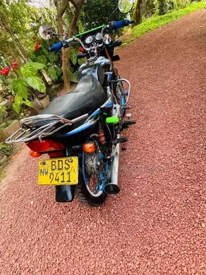 Bajaj CT-100 2016 Motorbike (Used)