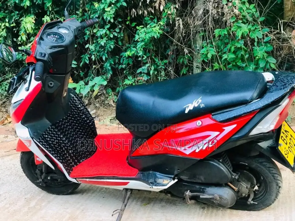 Honda Dio 2013 Motorbike (Used)
