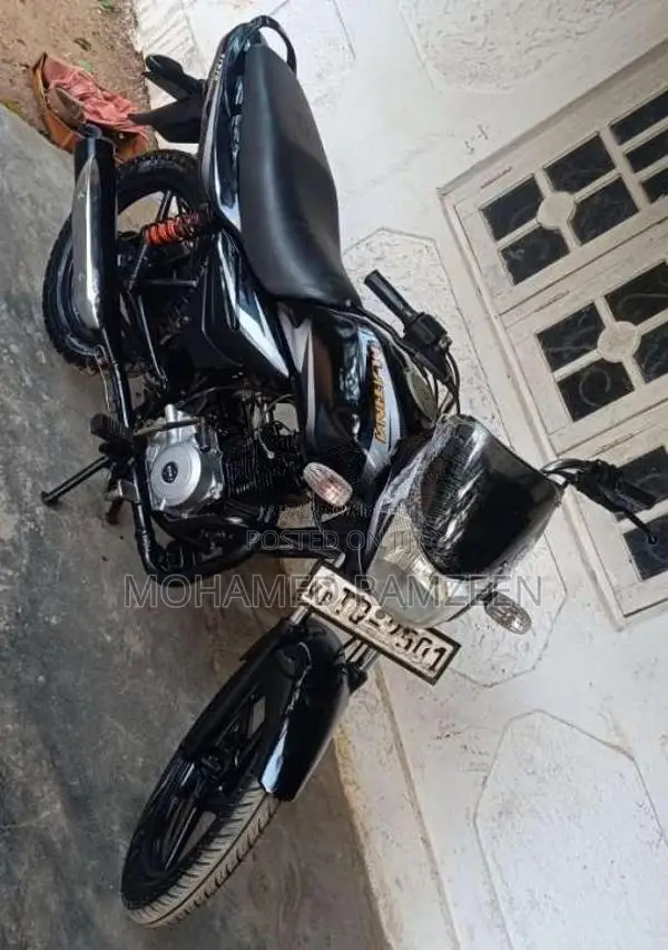 Bajaj Platina 2009 Motorbike (Used)