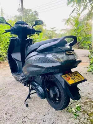Hero Dash 2017 Motorbike (Used)
