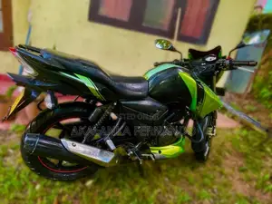 TVS Apache RTR 2015 Motorbike (Used)