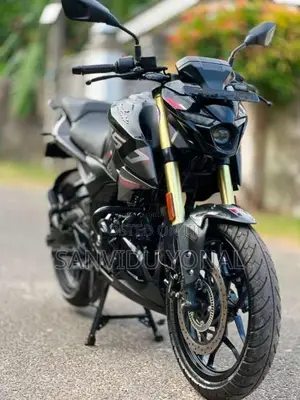 Bajaj Pulsar N160 2026 Motorbike (Used)