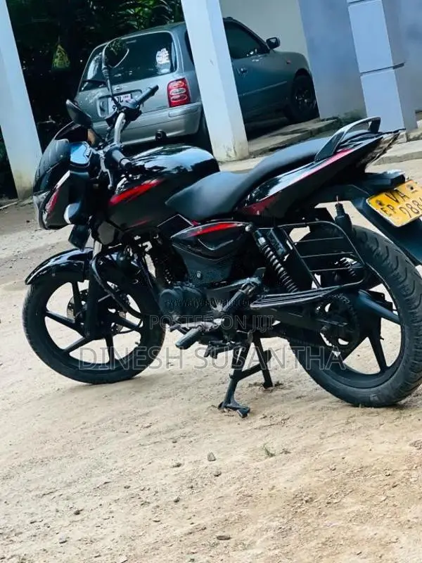Bajaj Pulsar 150 2010 Motorbike (Used)