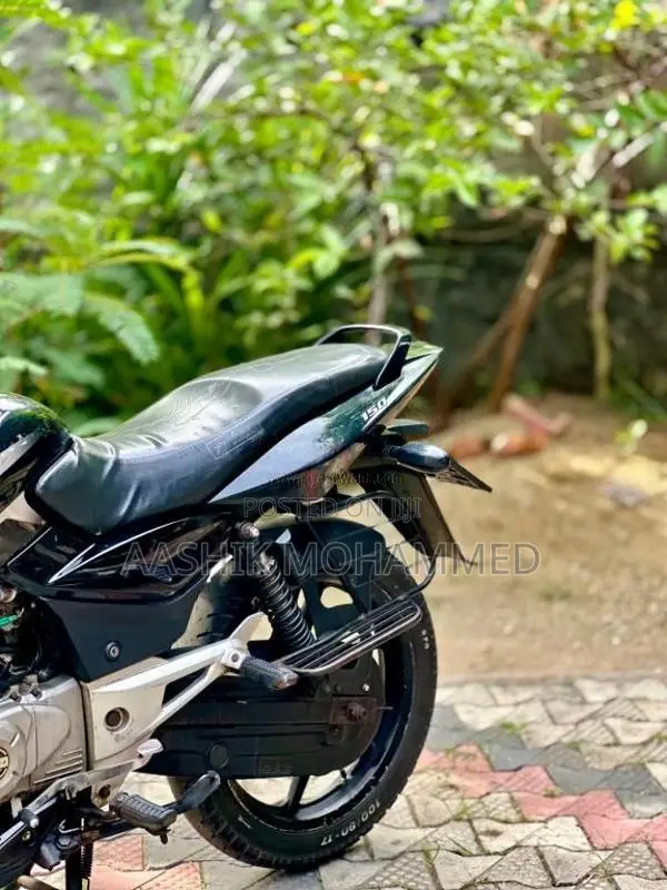 Bajaj Pulsar 150 2015 Motorbike (Used)