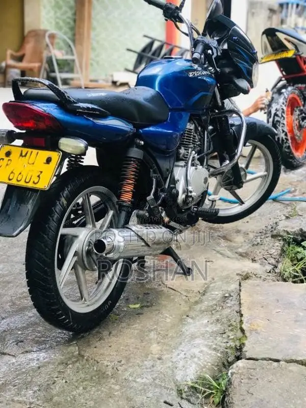 Bajaj Discover 2006 Motorbike (Used)