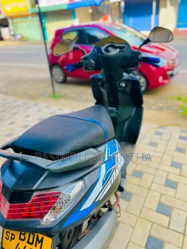 Hero Dash 2016 Motorbike (Used)