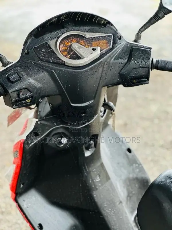 Hero Dash 2017 Motorbike (Used)