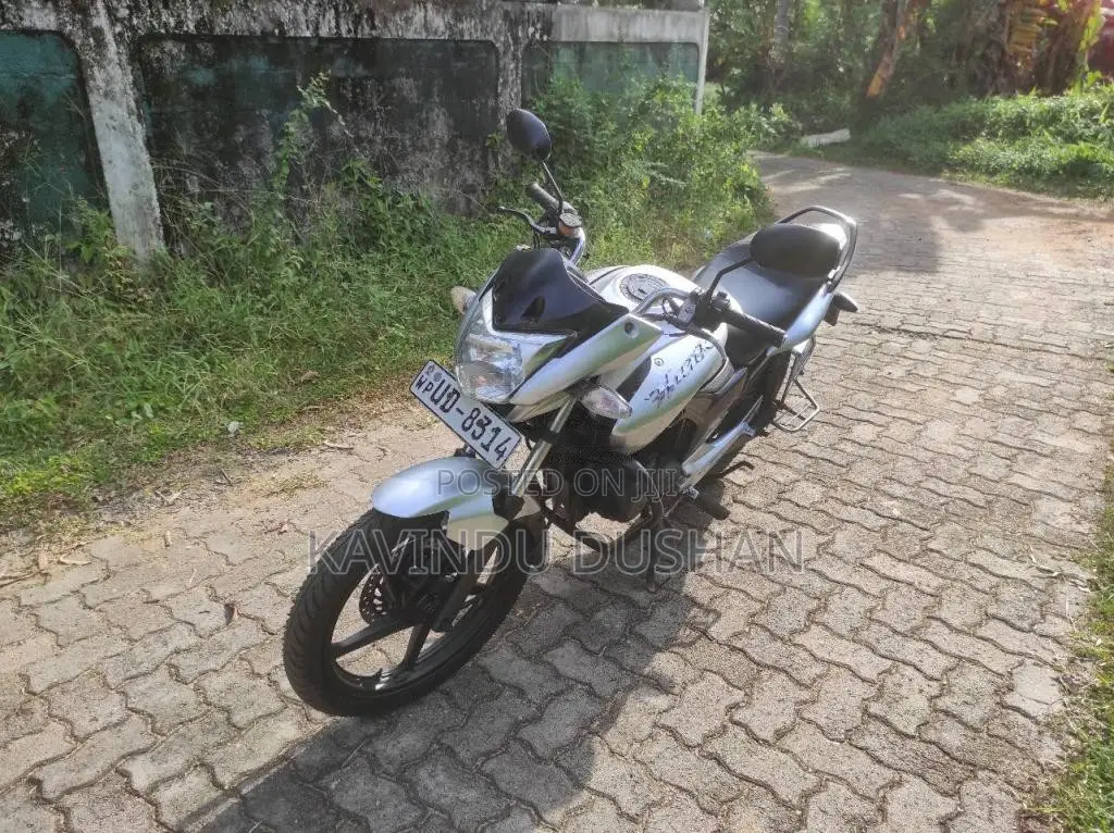 Hero Hunk 2007 Motorbike (Used)