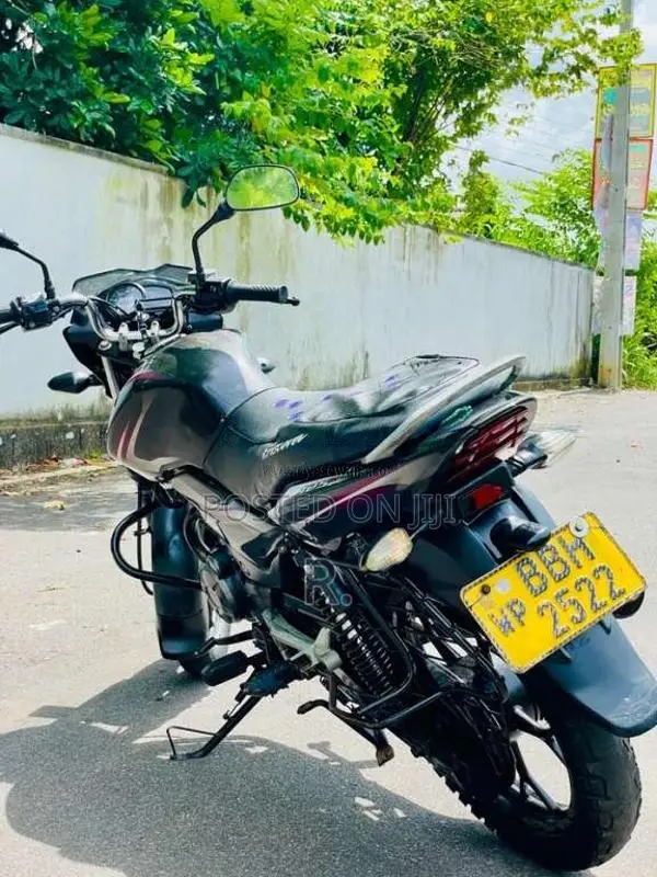 Bajaj Discover 2014 Motorbike (Used)