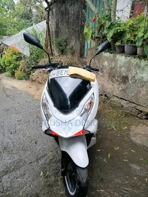 Honda Pcx 2016 Motorbike (Used)