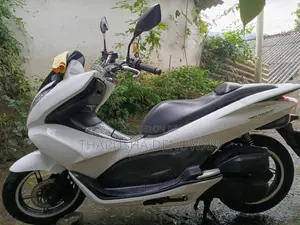 Honda Pcx 2016 Motorbike (Used)