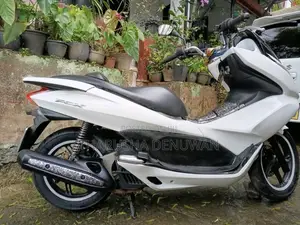 Honda Pcx 2016 Motorbike (Used)