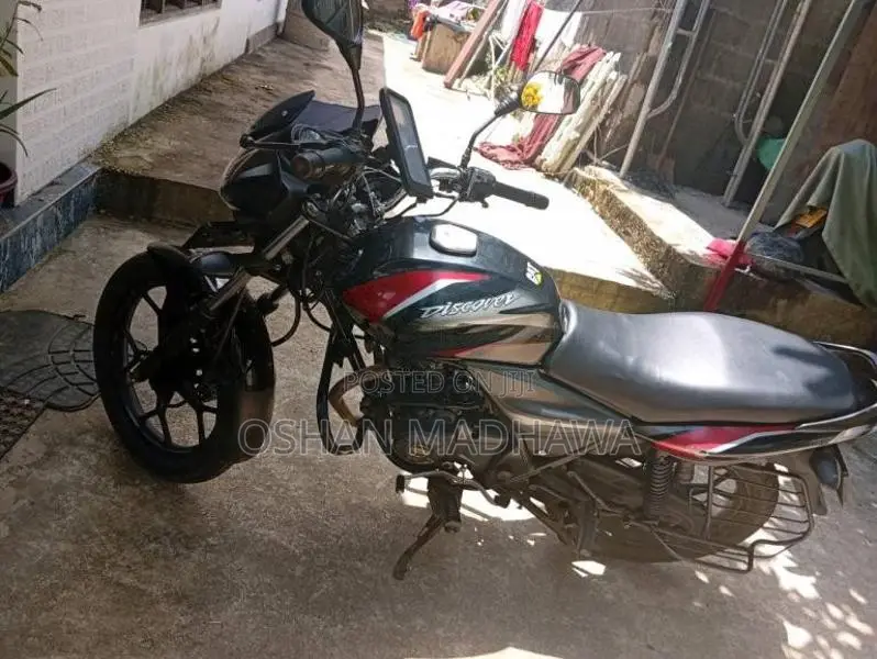 Bajaj Discover 2019 Motorbike (Used)