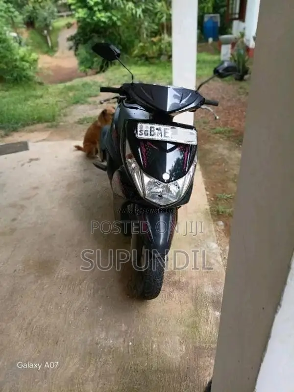 Yamaha Ray Zr 2013 Motorbike (Used)