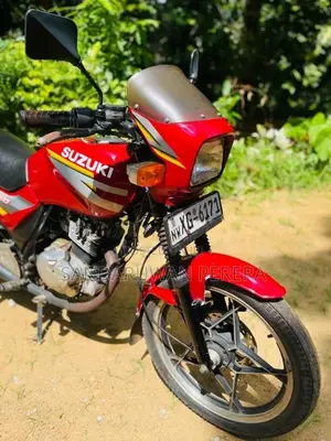 Suzuki JAPAN GS-125 2009 Motorbike (Used)