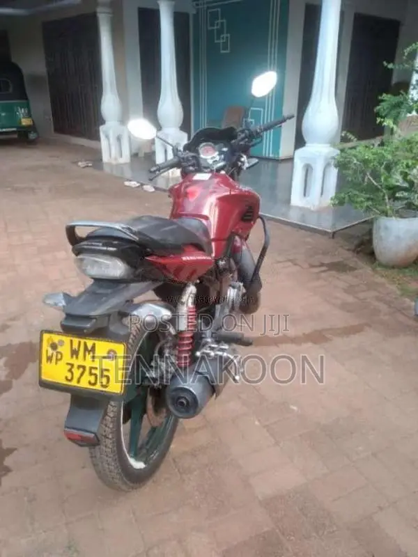 Hero-Honda Hunk 2012 motorcycle (Used)