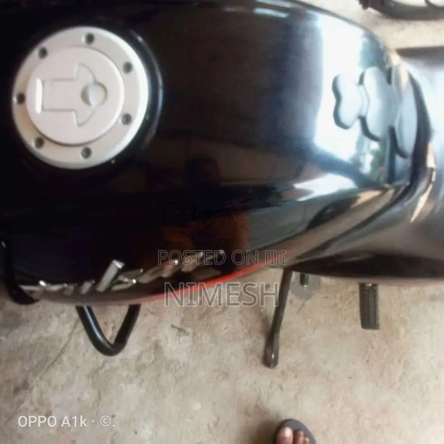 Bajaj Pulsar 180 2023 Motorbike (Used)