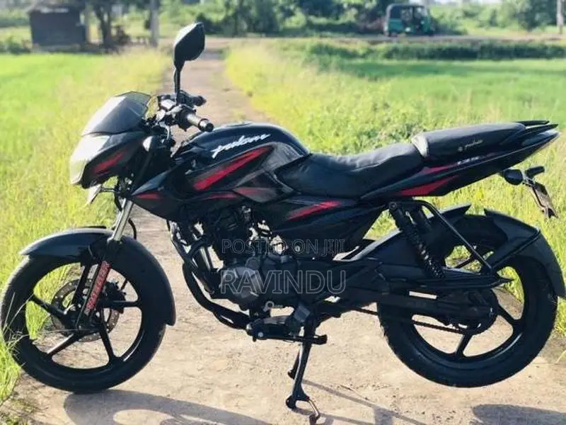 Bajaj Pulsar 135 2011 Motorbike (Used)