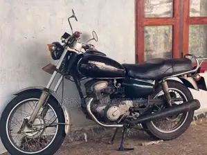 Honda CM 125 2000 Motorbike (Used)