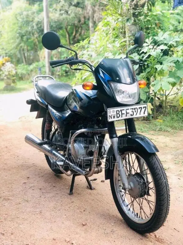 Bajaj CT-100 2017 Motorbike (Used)