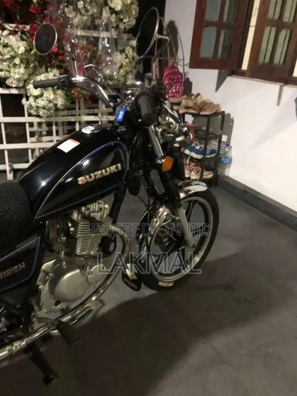 Suzuki GN125 2015 Motorbike (Used)