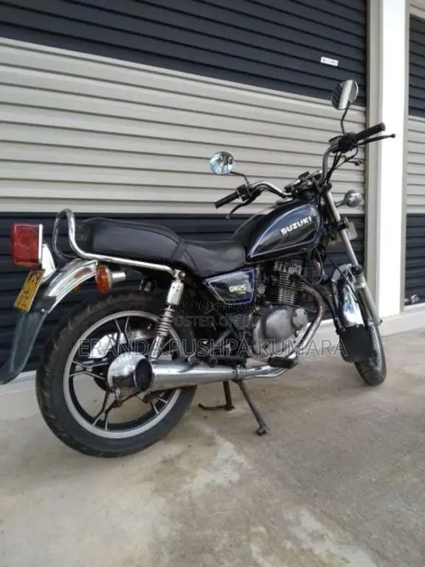 Suzuki GN125 2003 Motorbike (Used)