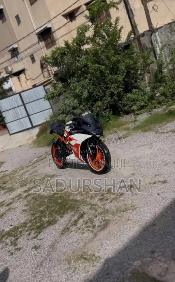 KTM RC 200 2019 Motorbike (Used)