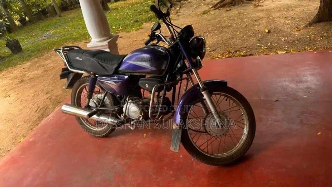 Hero-Honda Cd Dawn 2006 Motorbike (Used)