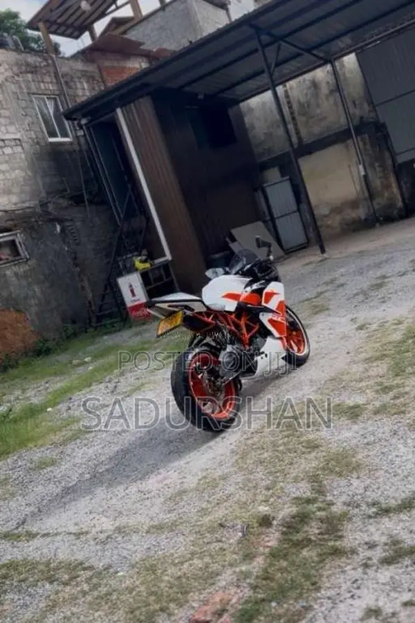 KTM RC 200 2019 Motorbike (Used)