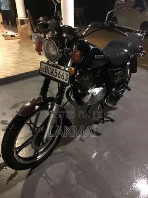 Suzuki GN125 2015 Motorbike (Used)