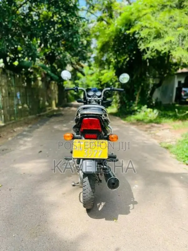 Bajaj CT-100 2017 Motorbike (Used)