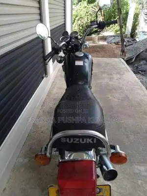 Suzuki GN125 2003 Motorbike (Used)