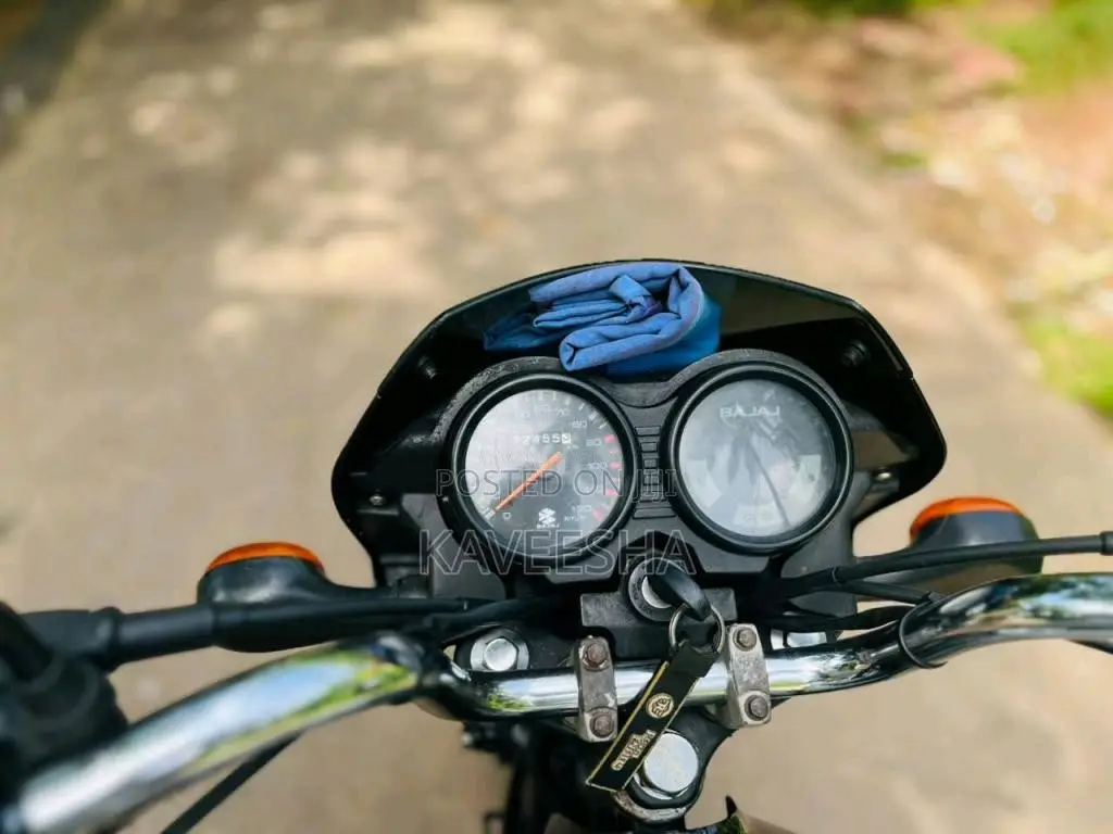 Bajaj CT-100 2017 Motorbike (Used)