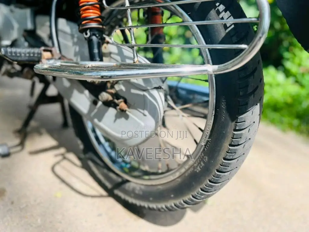 Bajaj CT-100 2017 Motorbike (Used)