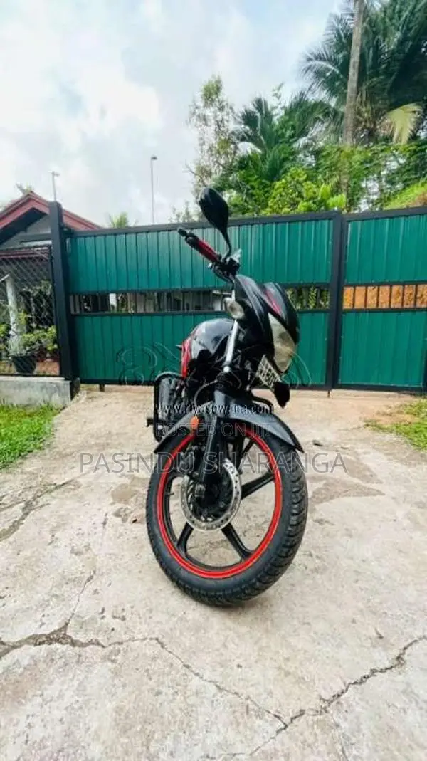 Hero Glamour 2016 Motorbike (Used)