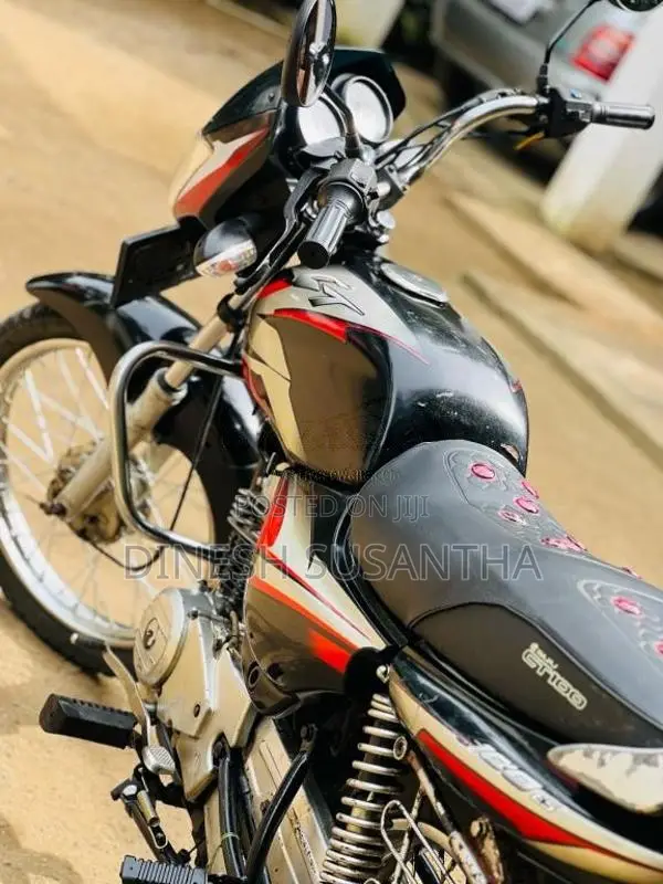 Bajaj CT-100 2005 Motorbike (Used)