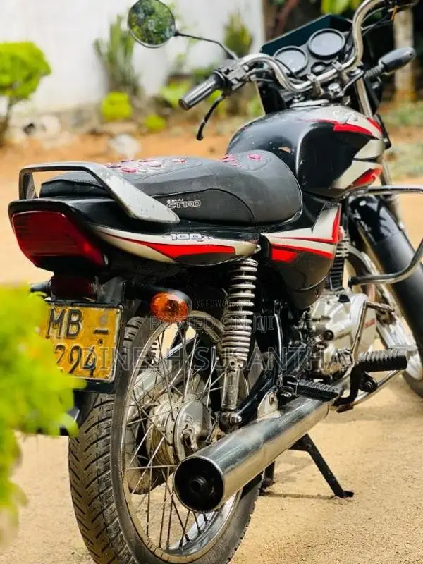 Bajaj CT-100 2005 Motorbike (Used)