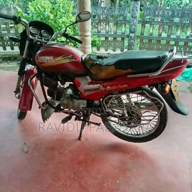 Hero Passion 2002 Motorbike (Used)