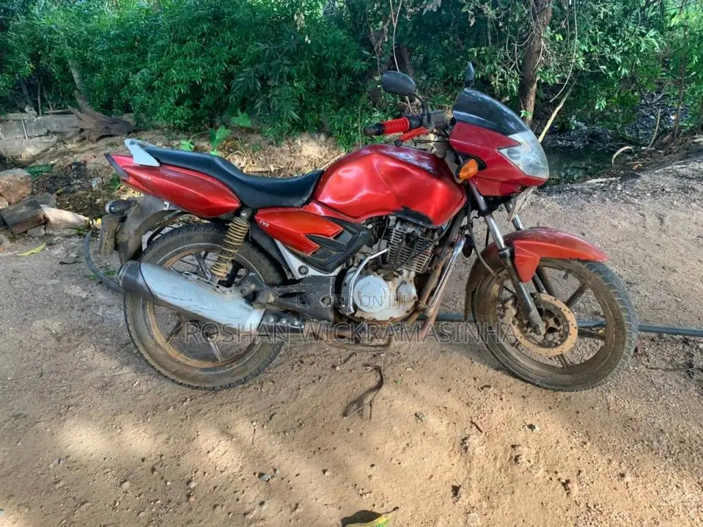 TVS Apache 2007 Motorbike (Used)